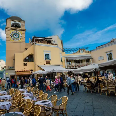 Hébergement de vacances La Perla Blu Capri